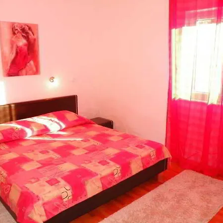 Apartment Rosa *